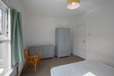 61 Chadwick Street, Belfast, BT9 7FD - Photo 4