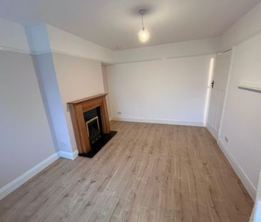 Brynglas Road, Fforestfach, Swansea SA5 8HY - Photo 1