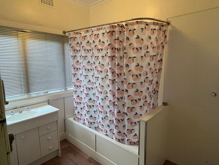 Apartment Living with Views - Photo 2