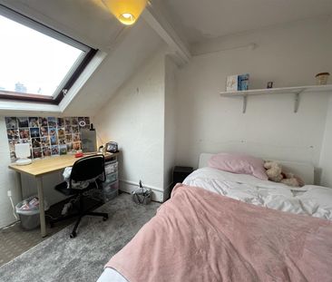 Hessle Avenue, Hyde Park, LS6 1EF, Leeds - Photo 3