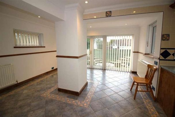 Greenfield Road, Saltash, PL12 - Photo 1