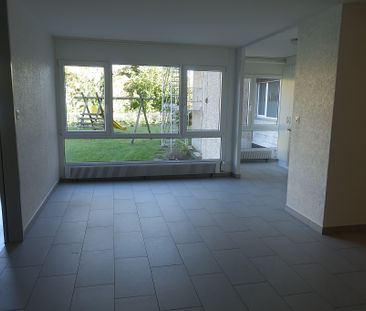 Appartement de 4.5 pièces au rez-de-chaussée - Photo 5