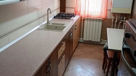 Apartament de inchiriat, 2 camere Frumoasa - Photo 4