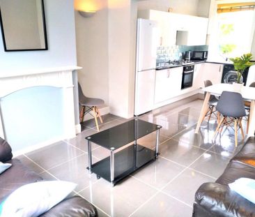 3 bedroom house share to rent - Photo 1