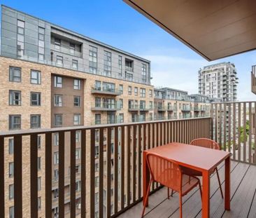 2 bedroom flat to rent - Photo 4