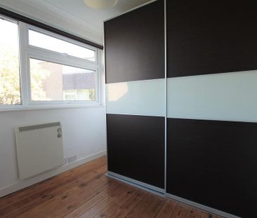 3 bedroom apartment to rent - Photo 5