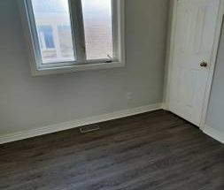 3 BEDROOMS APARTMENT LEASE FEB 1 2025 BRADFORD - Photo 1