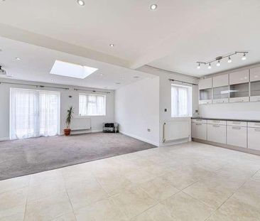 Lady Aylesford Avenue, Stanmore, HA7 - Photo 1