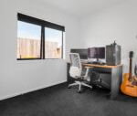2/10 Keitha Place - Photo 2