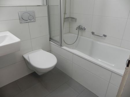 Ruhige neu renovierte 3,5-Zimmerwohnung in Erstfeld - Photo 3