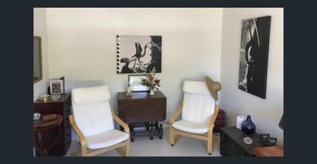 4 Bedroom Home with Spectacular Views. - Photo 3