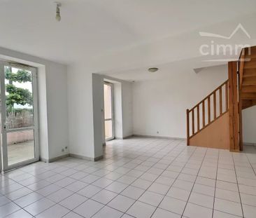 MAISON F4 MITOYENNE avec TERRASSE et PARKING - Photo 3