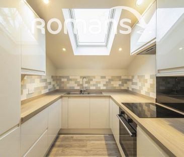 2 bedroom flat to rent - Photo 2