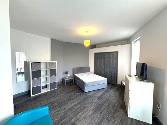 4 bedroom house share to rent - Photo 1