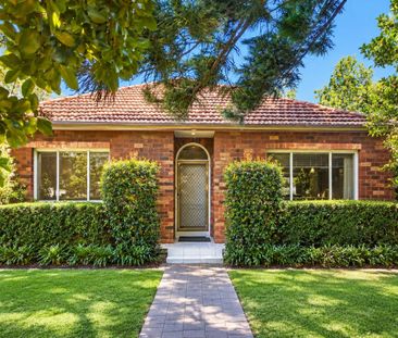 Spacious Family Home | Prime Willoughby Location - Photo 5