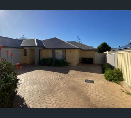 20 The Strand, Bayswater, WA 6053 - Photo 2