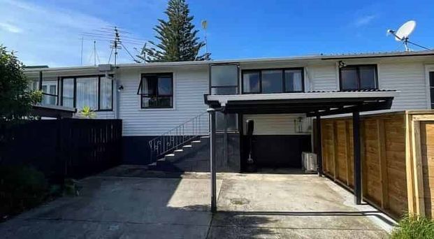 2 Bedroom Apartment For Rent ( Mt Roskill) - Photo 1