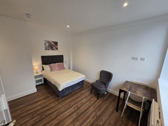 1 bedroom property to rent - Photo 1