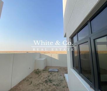 Unfurnished | 3 Bed + Maids | Single Row - Photo 6