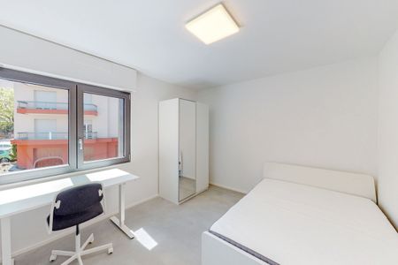 ARE YOU LOOKING FOR A FULLY EQUIPPED ROOM WITH EVERYTHING INCLUDED? - Foto 5