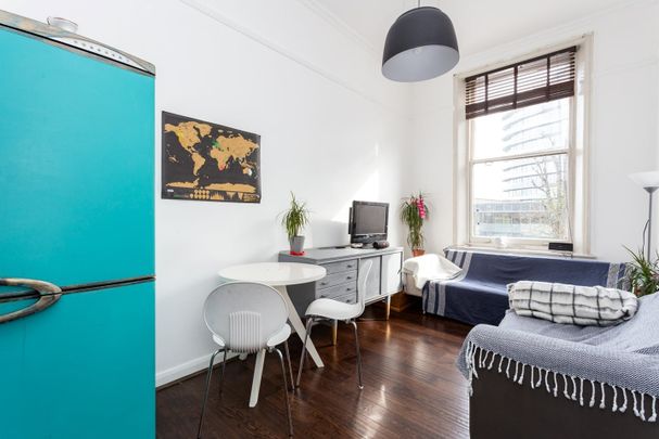 2 Bed Flat, Putney High Street, SW15 - Photo 1