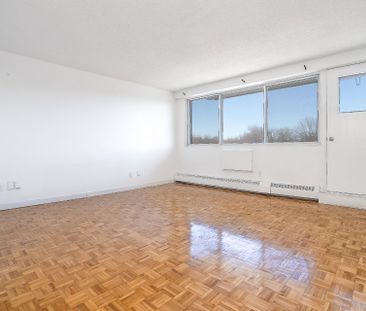 5455 Rue de Terrebonne Montréal (Côte-des-Neiges, QC H4A - Photo 6