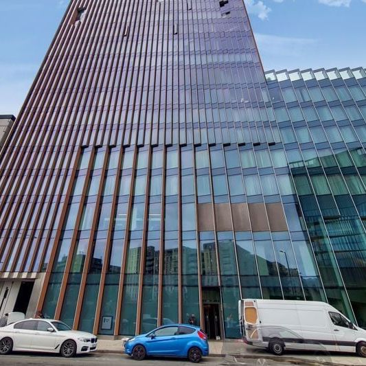 Manhattan Loft Gardens, 20 International Way, London - Photo 1