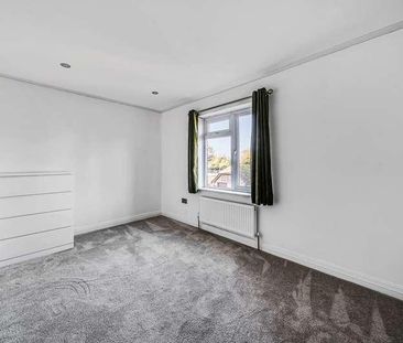 Cherry Gardens, Teynham, Sittingbourne, Kent, ME9 - Photo 5