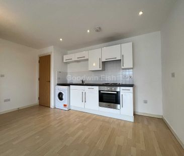 Ordsall Lane, Salford - Photo 3
