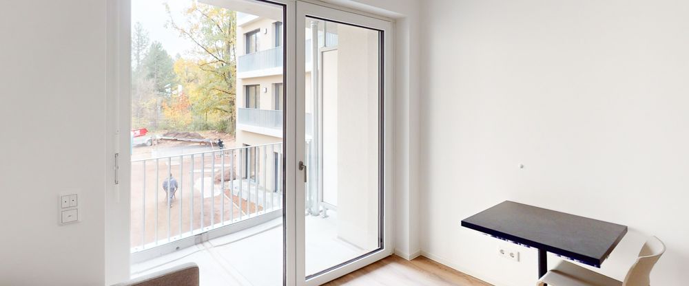 Helle, möblierte 2-Zimmer-Wohnung mit Balkon - Foto 1
