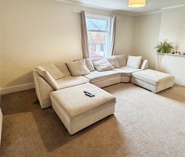 1 bedroom apartment to rent Essex Road, Bognor Regis, West Sussex, ... - Photo 2