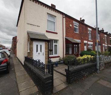 2 bedroom end of terrace house to rent - Photo 6