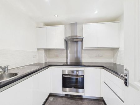 2 bedroom apartment to rent - Photo 5