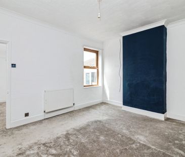 Avondale Road - Photo 2