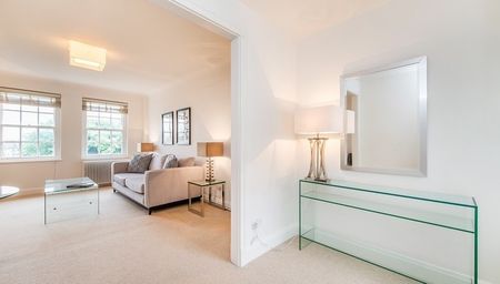 Pelham Court, Fulham Road, Chelsea, London SW3 - Photo 2