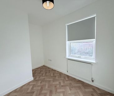 3 bedroom house to rent - Photo 2