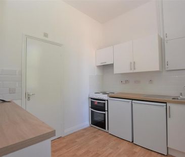 Studio to rent - Photo 6