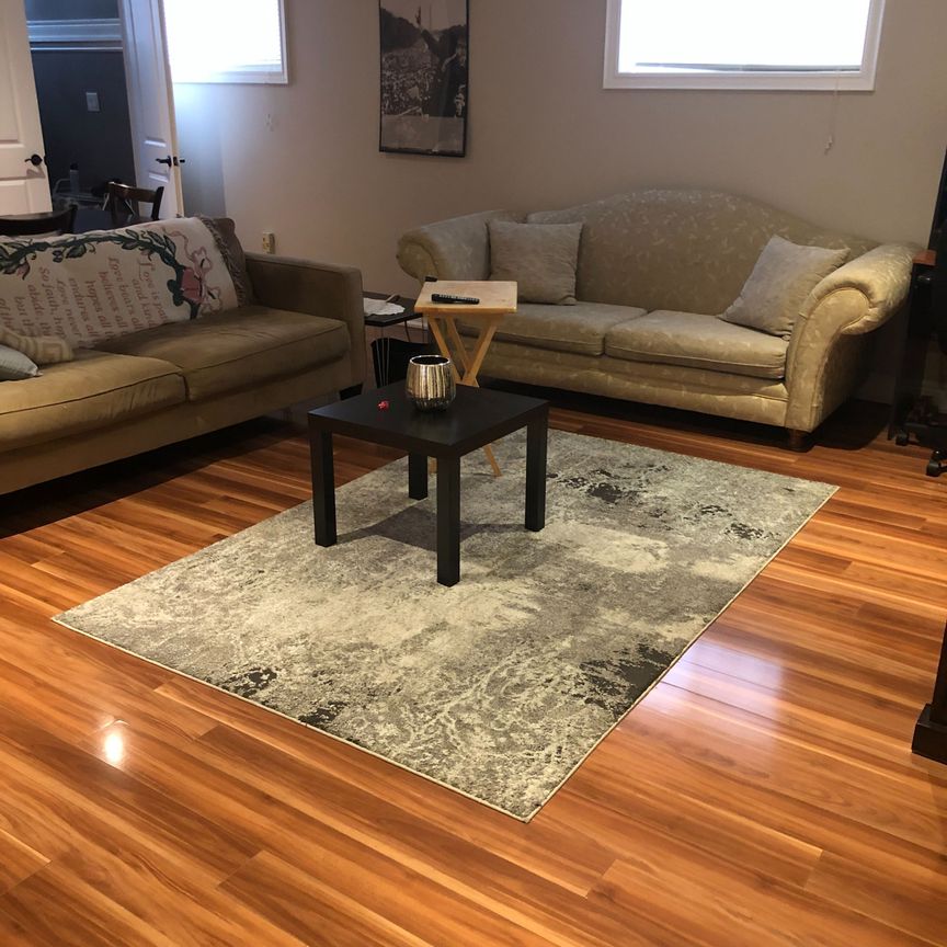 For Lease - 9285 Eagle Ridge Drive, Niagara Falls, Ontario - Photo 1