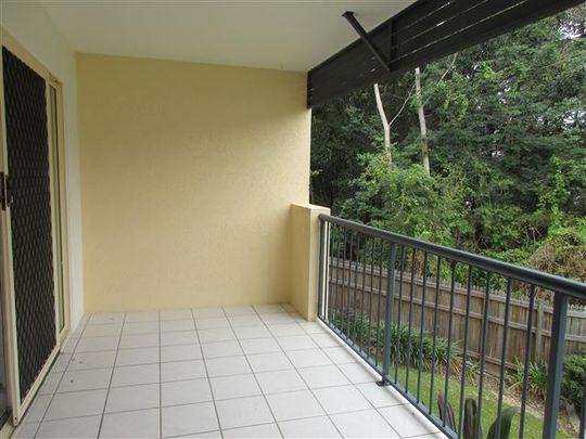 PRIVATE 2 BEDROOM UNIT IN A STUNNING COMPLEX + POOL + TENNIS COURT - Photo 1