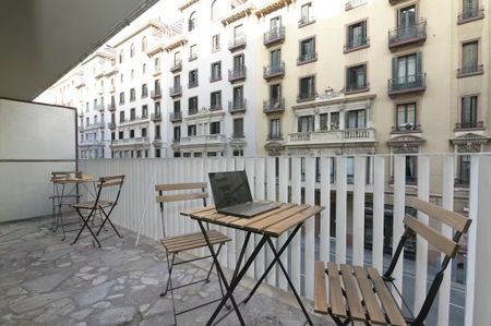 Carrer de Balmes, Barcelona, Catalonia 08006 - Photo 3