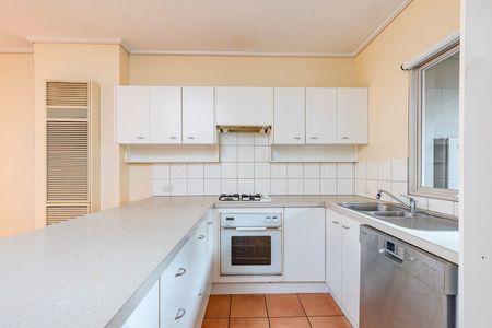 347 Young Street, Fitzroy VIC 3065 - Photo 2