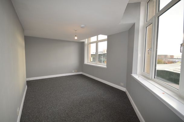 12 Seagate, City Centre, Dundee - Photo 1