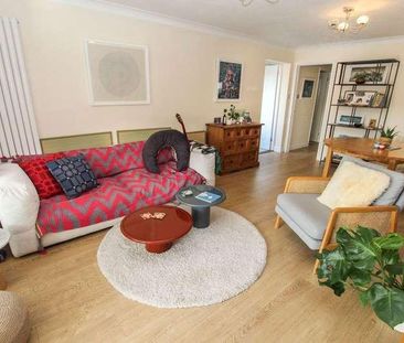 Cranleigh Gardens, Whitstable, CT5 - Photo 1