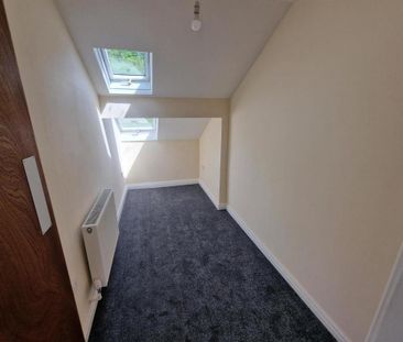 2 bedroom maisonette to rent - Photo 1