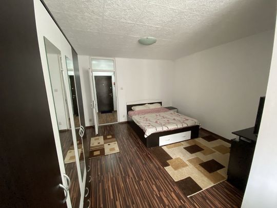 Vitan auchan etaj 5 calea vitan - Fotografie 1