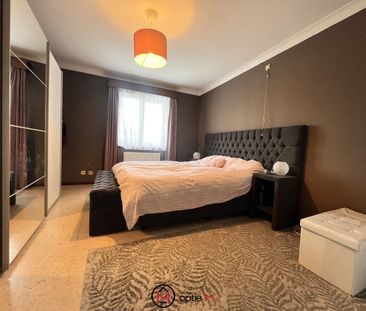 Ruim appartement met 3 slaapkamers en garage in Alken centrum - Photo 1