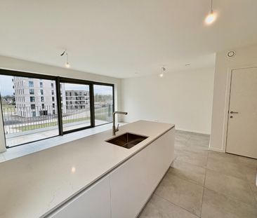 Twee-slaapkamer appartement incl parkeerplaats - Foto 2