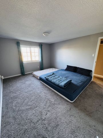 For Lease - 20 Hemingford Place, Whitby, Ontario - Photo 5
