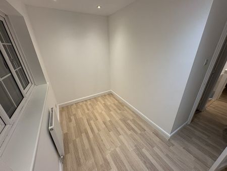 Valley Green, Cheslyn Hay, WS, Property for rent - Photo 5