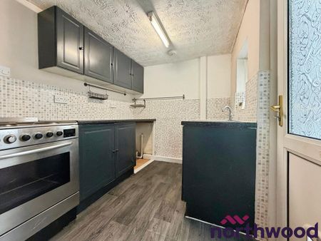 2 bedroom terraced house to rent - Photo 5